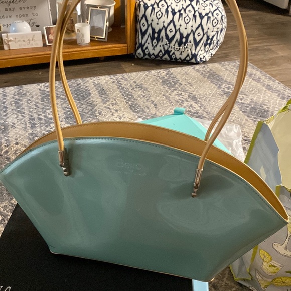 Beijo Classic Patent Leather Teal and Tan  length 12 Width 6 - Picture 1 of 6